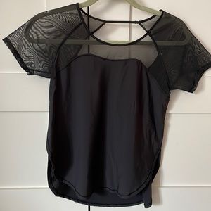 Lulu lemon shirt